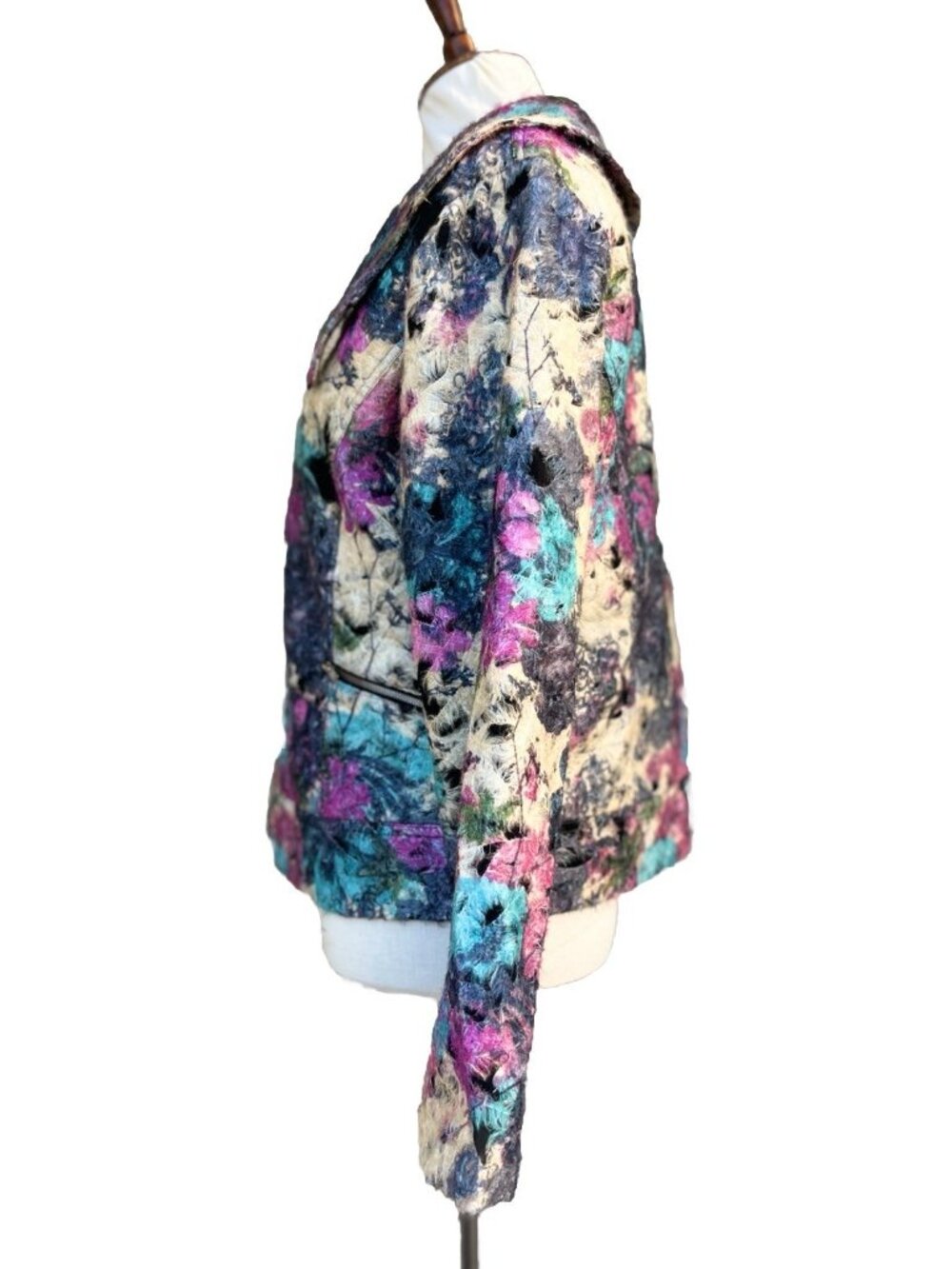 Vintage City Girl Nancy Bolen Fuzzy Floral Jacket - Picture 10 of 15